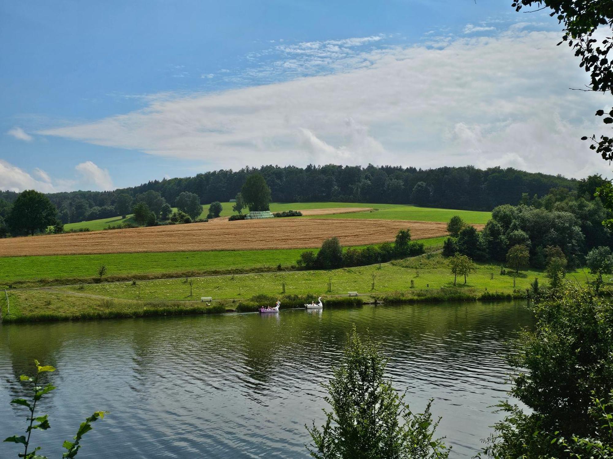 Ferienhaus "Gestiefelter Kater" Am See Im Bergland Kirchheim  Extérieur photo